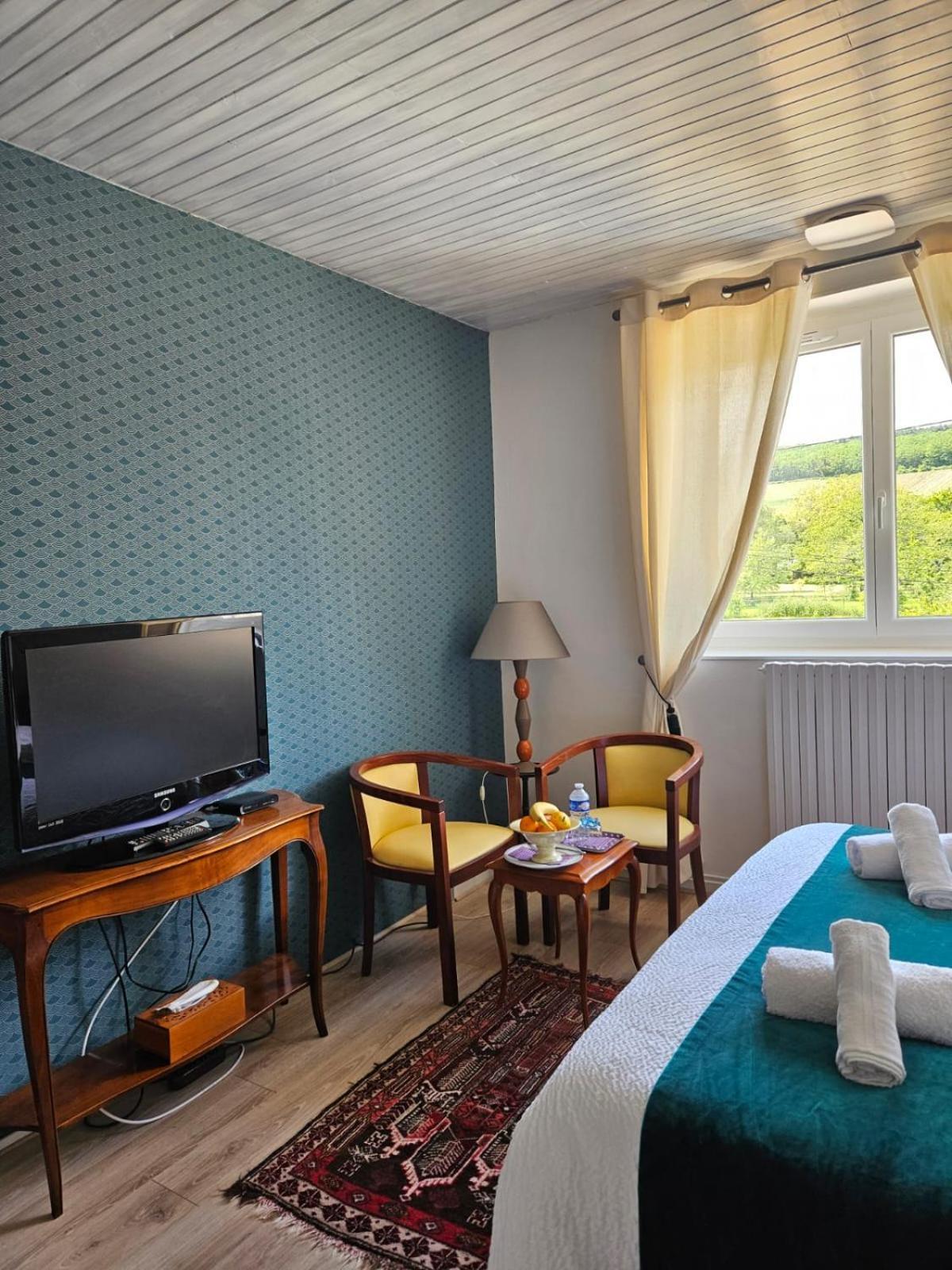 Domaine Bassy Ξενοδοχείο Saint-Gengoux-de-Scissé Εξωτερικό φωτογραφία